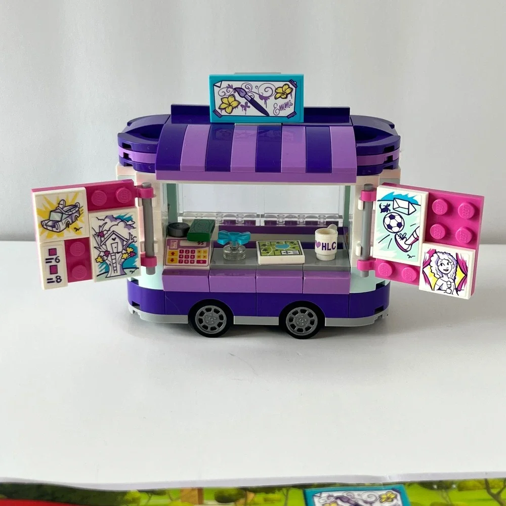 LEGO Friends Emmas Art Stand 41332 Trailer‎ Scooter Chico Cat Mini-Doll Set
